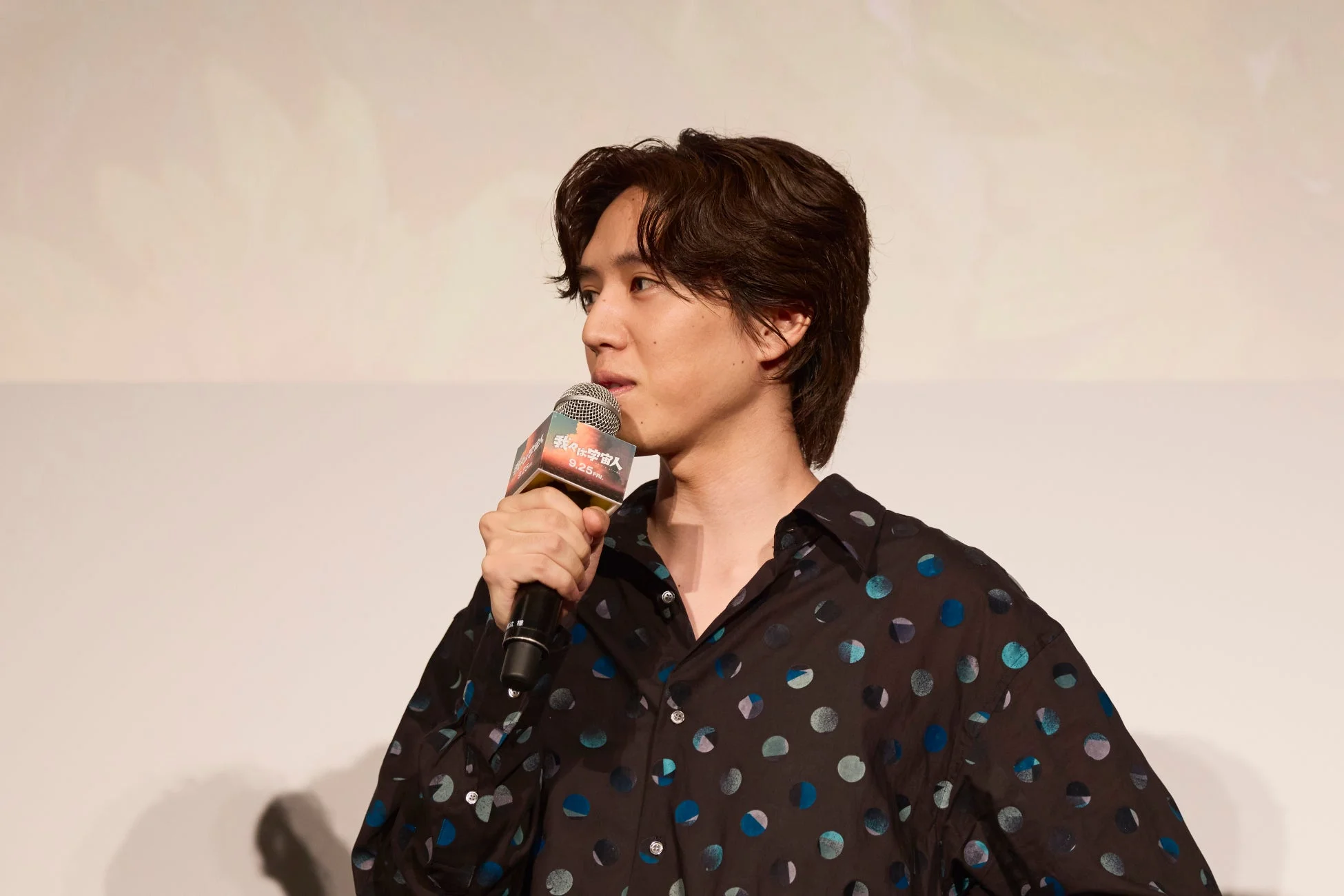 ジャパンプレミア登壇時の坂東龍汰さん
